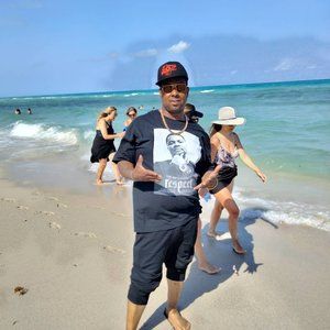 Meet your Posher, Tony